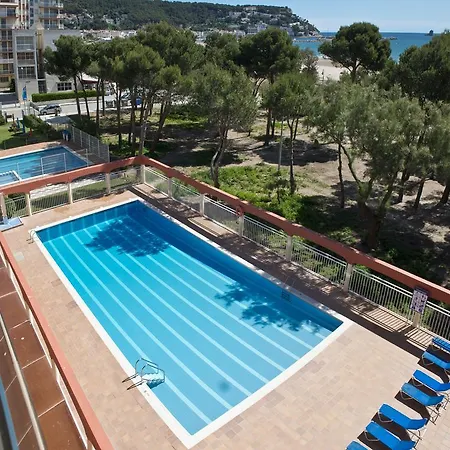Aparthotel Salles