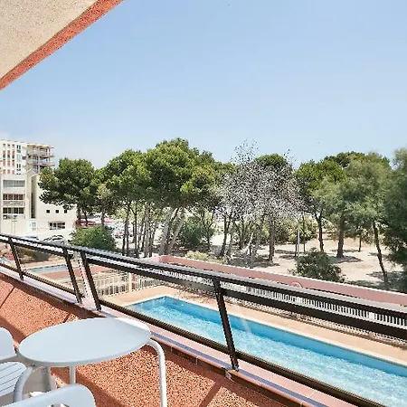 Salles Aparthotel