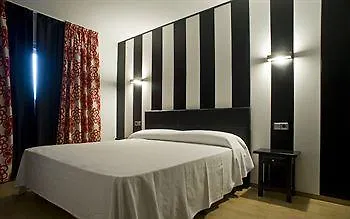 Salles Lägenhetshotell 3*