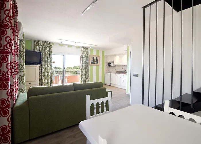 Salles Hotel apartamentowy L'Estartit