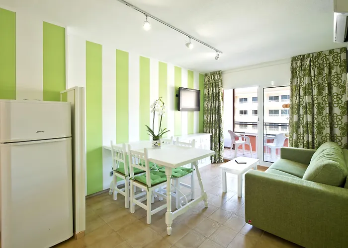 Salles Hotel apartamentowy 3*