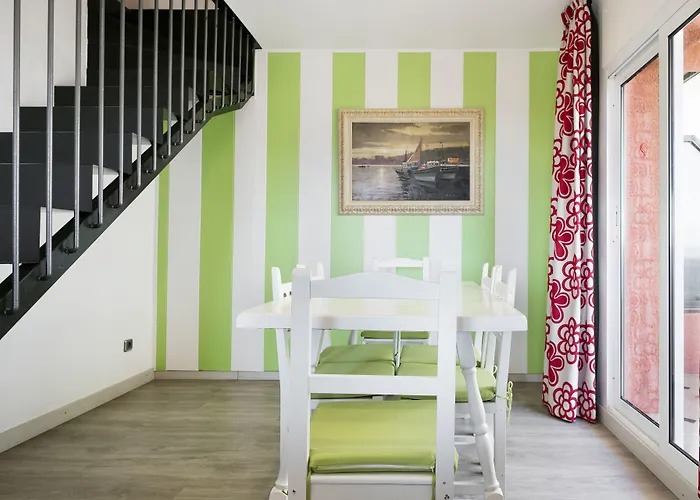 Salles Hotel apartamentowy 3*