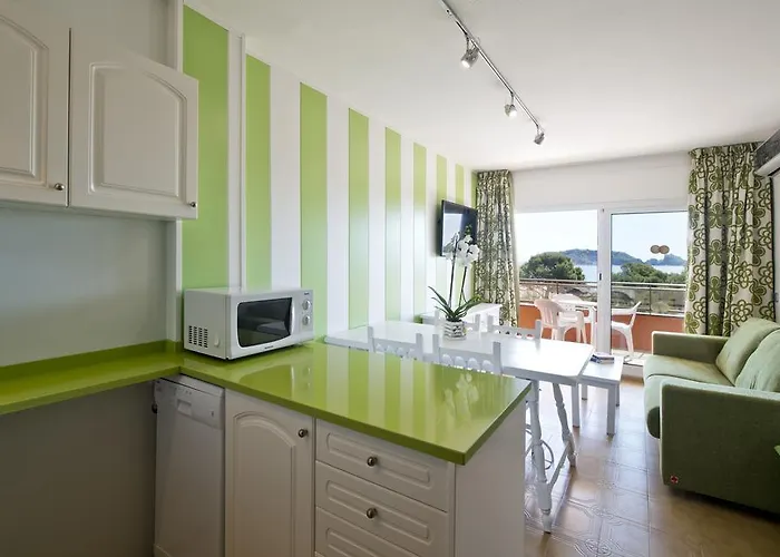 Salles Hotel apartamentowy 3*