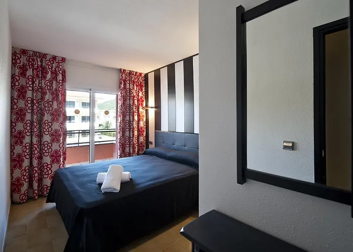 Hotel apartamentowy Salles 3*