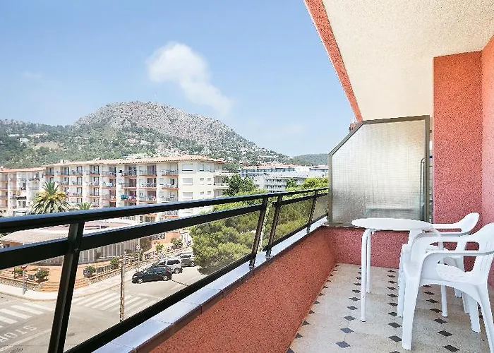 Salles Hotel apartamentowy 3*
