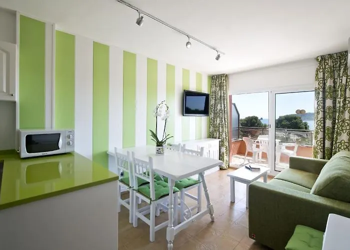 Salles Hotel apartamentowy 3*