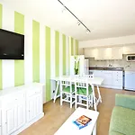 Salles Aparthotel