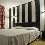 Salles Aparthotel