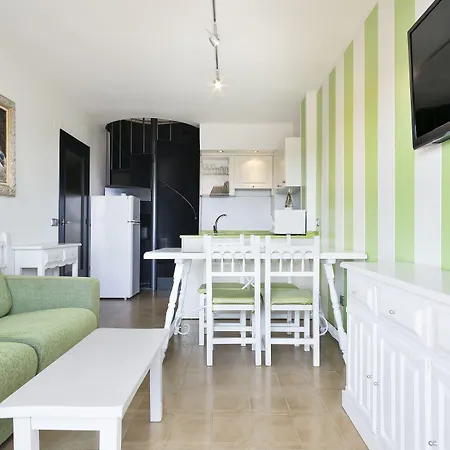 Salles Aparthotel